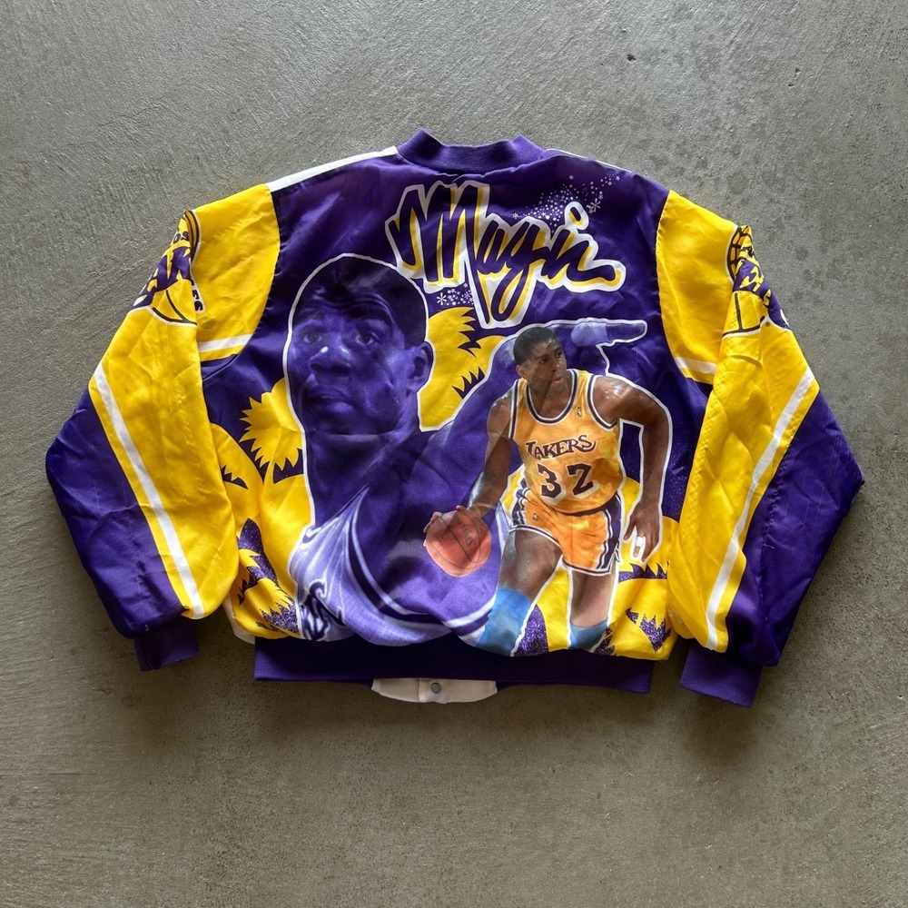 Vintage Chalk Line Magic Johnson Jacket Size Large White LA Lakers Fanimation